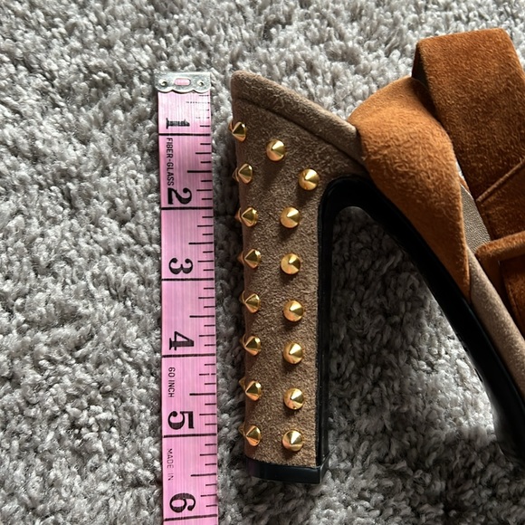 Gucci Two Tone Suede Madison Studded Heel Sandals - Picture 13 of 16